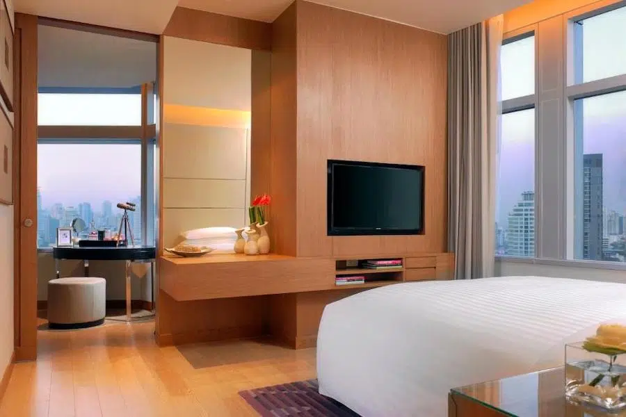 master bedroom of the 3 bedroom apartment at Marriott Executive Apartments in Sukhumvit Bangkok