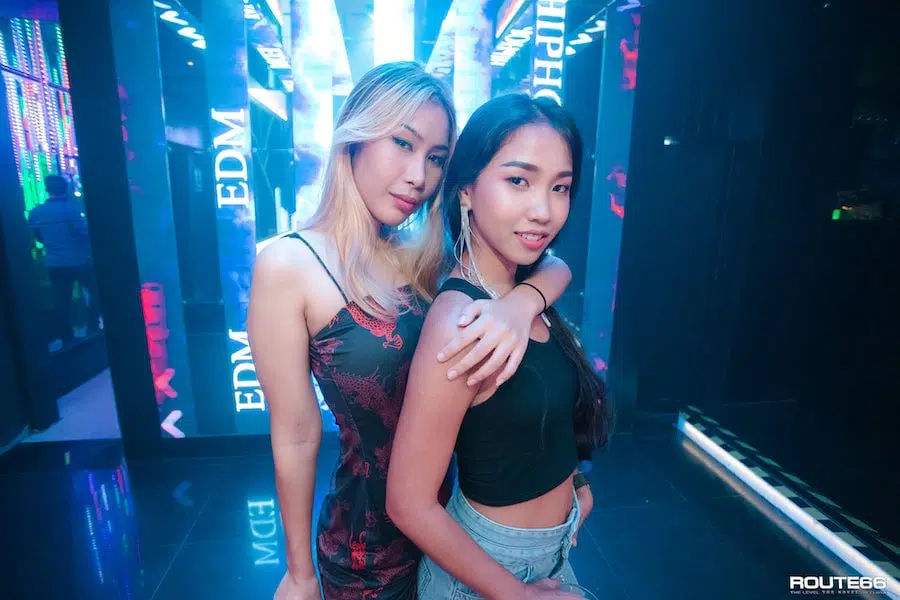 hot Thai girls in Bangkok route66 club