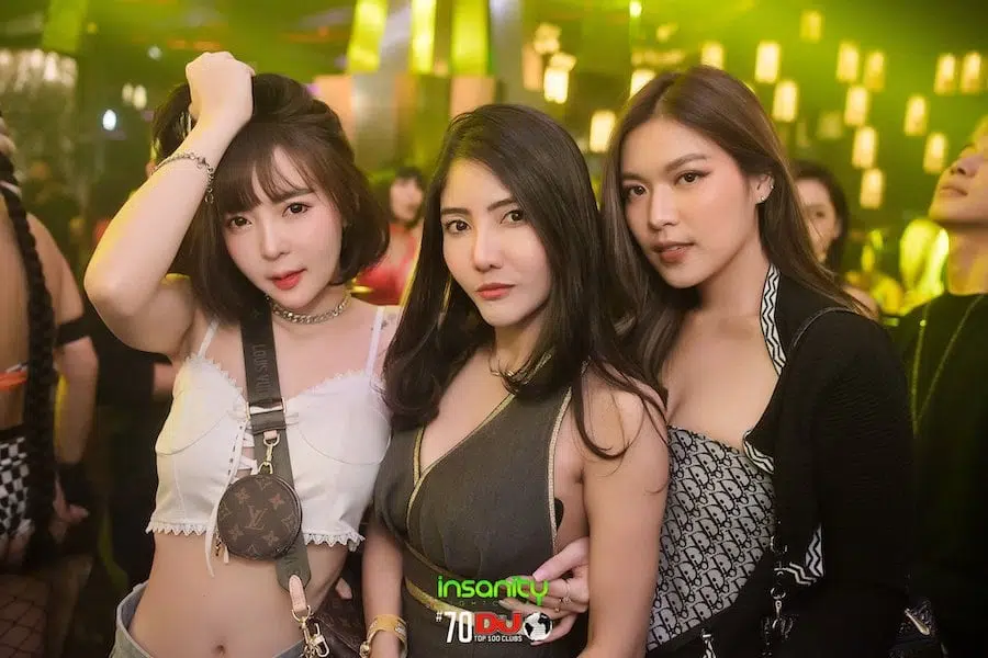 Bangkok girls at Insanity Nightclub
