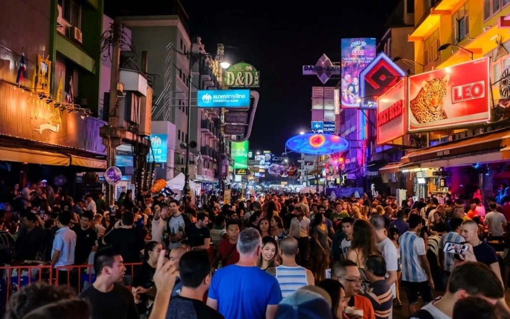 Pattaya Walking Street Best Places To Eat And Party in 2022
