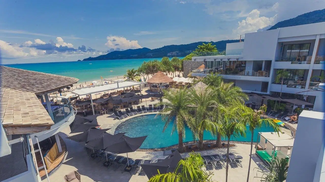 overview of Kudo Beach Club in Phuket Thailand