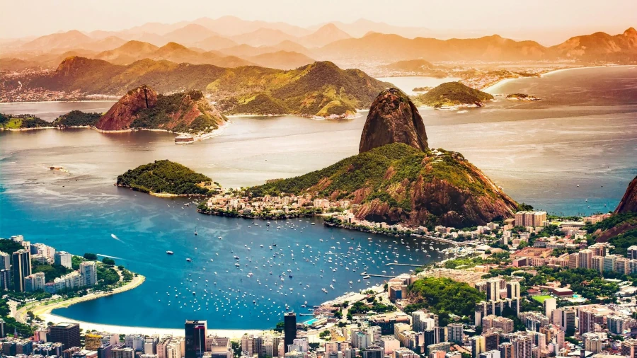 Magnificent view of the city of Rio De Janeiro.