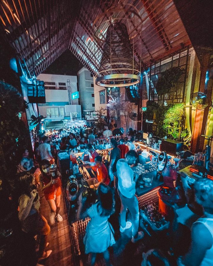people dancing at The ONE Khaosan Bar in Bangkok