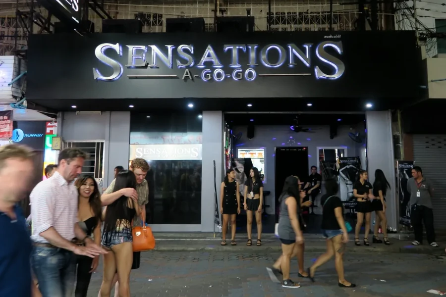 The front of Sensations A Go Go in Pattaya.