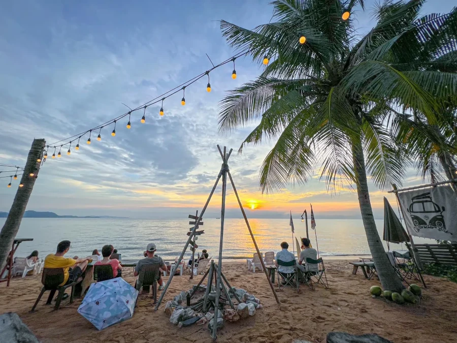 Breathtaking sunset view at Wonder Bar Pattaya.