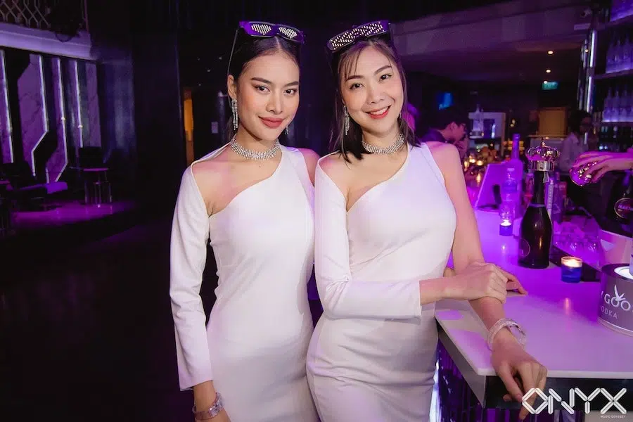 Thai girls in white dress at Onyx Bangkok