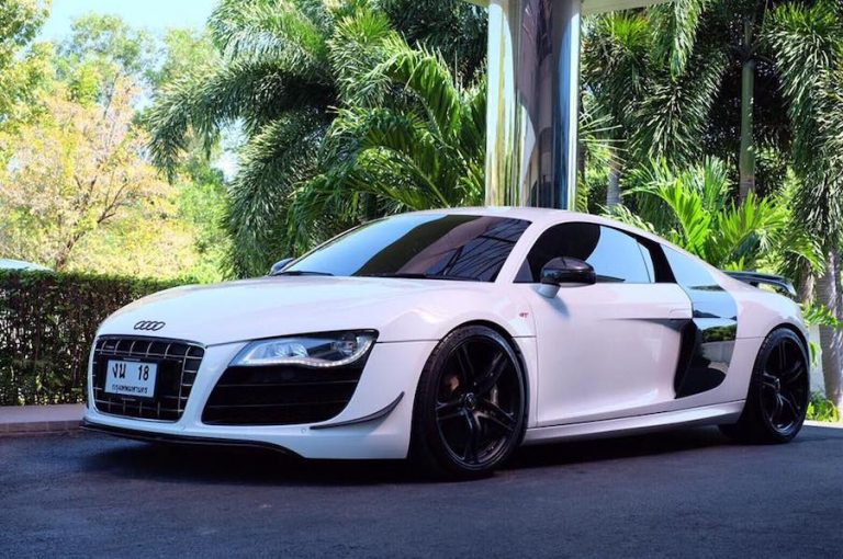 Rent A Luxury Car in Bangkok Full Day / Week / Long Term